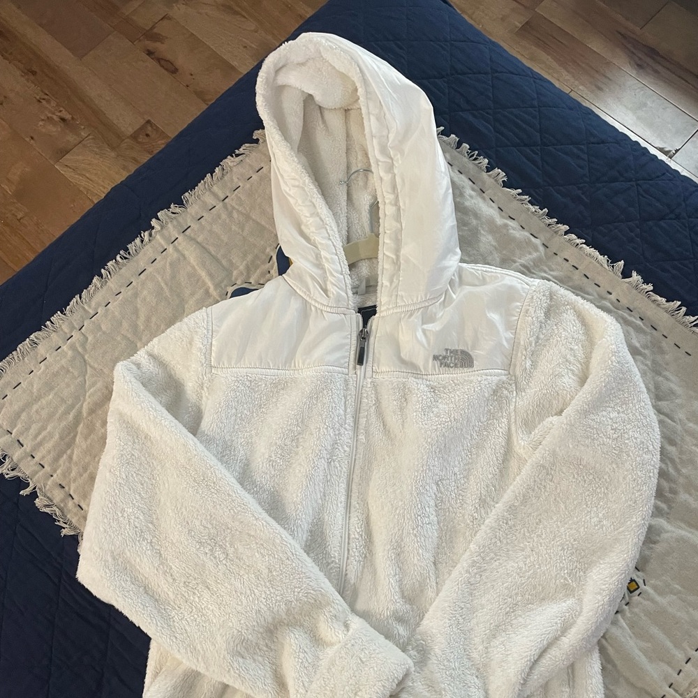 Womens White North face size M